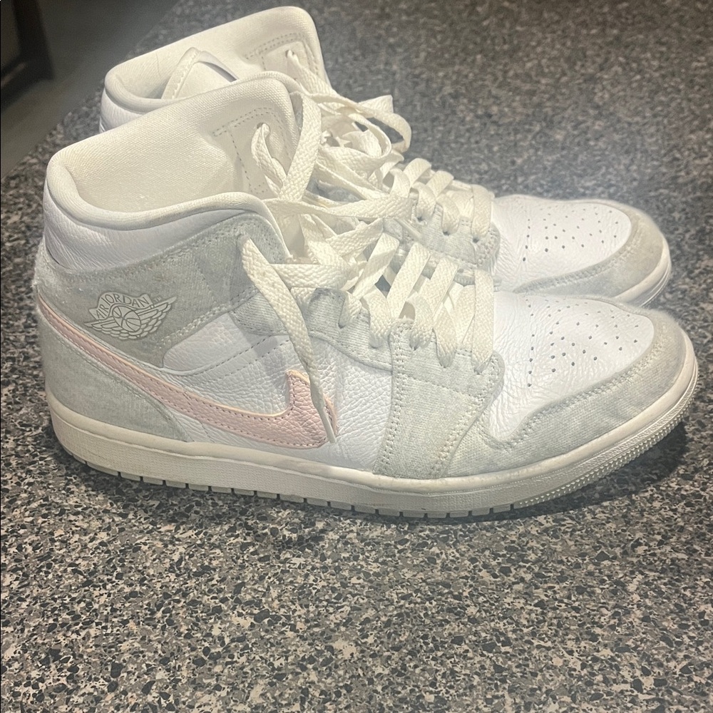 Nike Air Jordan Women's Mid-Top Sneakers - White with Light Pink Swoosh size 10